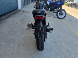 2025 Triumph SPEED 400 Black