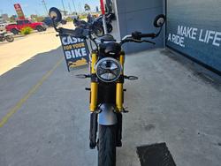 2025 Triumph SPEED 400 Black