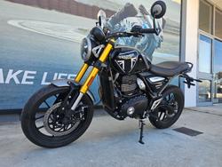 2025 Triumph SPEED 400 Black