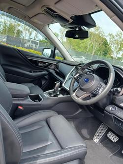 2025 Subaru Outback AWD Touring XT