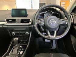 2018 Mazda 3 SP25