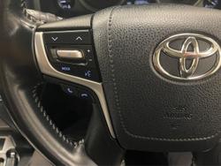 2019 Toyota Landcruiser Sahara VDJ200R 4X4 Dual Range Crystal Pearl