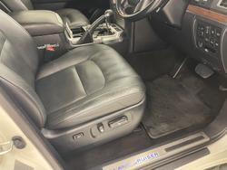 2019 Toyota Landcruiser Sahara VDJ200R 4X4 Dual Range Crystal Pearl