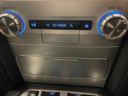 2019 Toyota Landcruiser Sahara VDJ200R 4X4 Dual Range Crystal Pearl