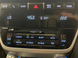 2019 Toyota Landcruiser Sahara VDJ200R 4X4 Dual Range Crystal Pearl