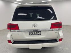 2019 Toyota Landcruiser Sahara VDJ200R 4X4 Dual Range Crystal Pearl