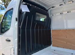 2025 Renault Master Pro 110kW