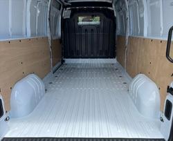 2025 Renault Master Pro 110kW