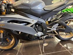 2008 Yamaha YZF-R6 BLUE