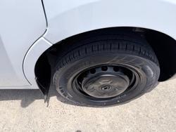 2019 Renault Master X62 Mineral White