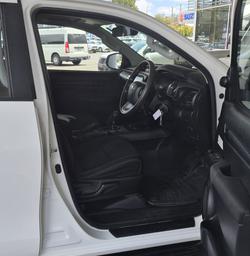 2021 Toyota Hilux SR