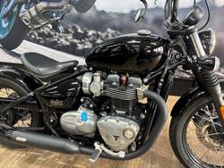 2019 Triumph BONNEVILLE BOBBER Black
