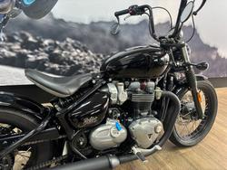 2019 Triumph BONNEVILLE BOBBER Black