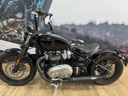 2019 Triumph BONNEVILLE BOBBER Black