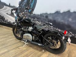 2019 Triumph BONNEVILLE BOBBER Black