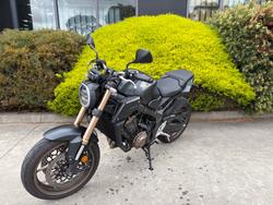 2022 Honda CB650R Black