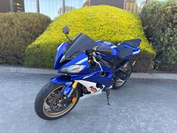 2012 Yamaha YZF-R6 Blue