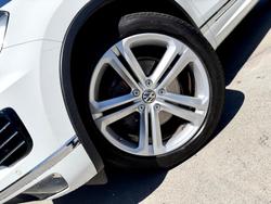 2016 Volkswagen Touareg V8 TDI R-Line 7P MY16 Four Wheel Drive Pure White