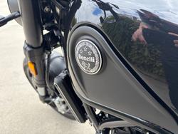 2022 Benelli LEONCINO (ABS) BLACK