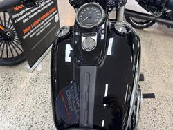 2016 Harley-Davidson Dyna Fat Bob 103 (FXDF) Dyna Black