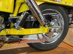 2009 Harley-Davidson CVO Dyna Fat Bob (FXDFSE) CVO Yellow