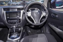 2017 Nissan Navara SL