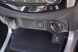 2017 Nissan Navara SL