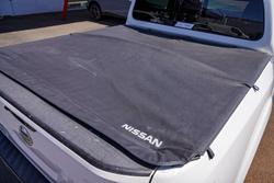 2017 Nissan Navara SL