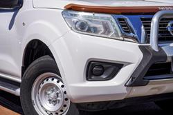 2017 Nissan Navara SL