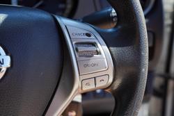 2017 Nissan Navara SL