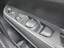 2020 Nissan Navara ST