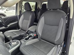 2020 Nissan Navara ST