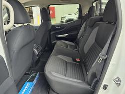 2020 Nissan Navara ST