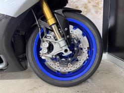 2015 Yamaha YZF-R1 M SILVER