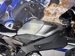 2015 Yamaha YZF-R1 M SILVER