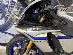 2015 Yamaha YZF-R1 M SILVER