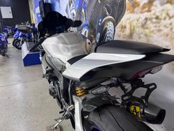 2015 Yamaha YZF-R1 M SILVER