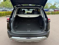 2025 Nissan X-TRAIL Ti