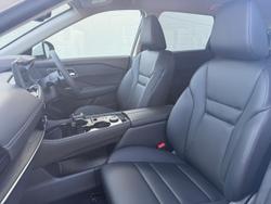 2025 Nissan X-TRAIL ST-L