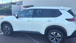 2025 Nissan X-TRAIL ST-L