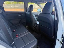 2025 Nissan X-TRAIL ST-L