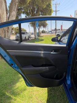 2016 Hyundai Elantra Active