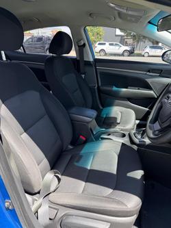 2016 Hyundai Elantra Active