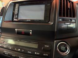 2009 Toyota Landcruiser GXL VDJ200R 4X4 Constant Powder White