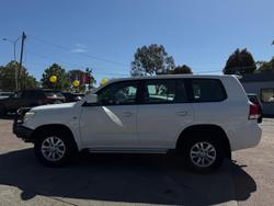 2009 Toyota Landcruiser GXL VDJ200R 4X4 Constant Powder White