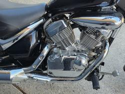 2011 Suzuki VL250 (LC250 INTRUDER) BLACK