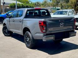 2025 Mazda BT-50 XS