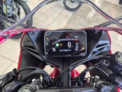 2025 Honda CBR650R E-Clutch CBR 650 Red