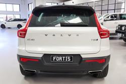 2019 Volvo XC40 T5 R-Design MY20 AWD Crystal White