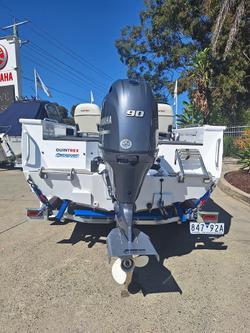 2023 QUINTREX 450 Hornet Pro